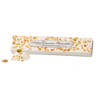  Torrone friabile con mandorle e pistacchi