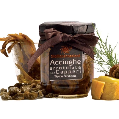 Acciughe arrotolate con capperi
